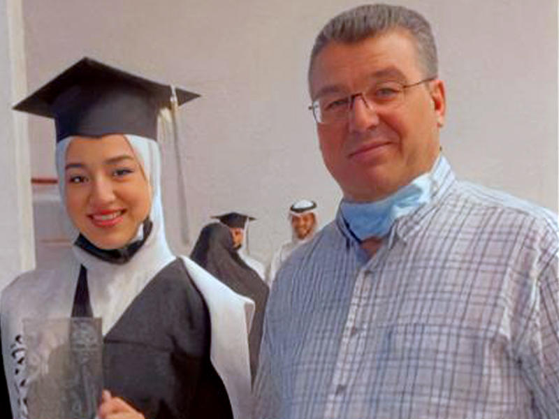 فرح ووالدها الزميل حسن الغزاوي