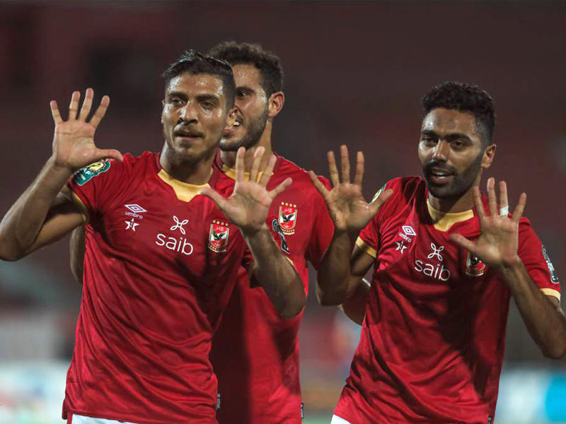 احتفال لاعبي الأهلي