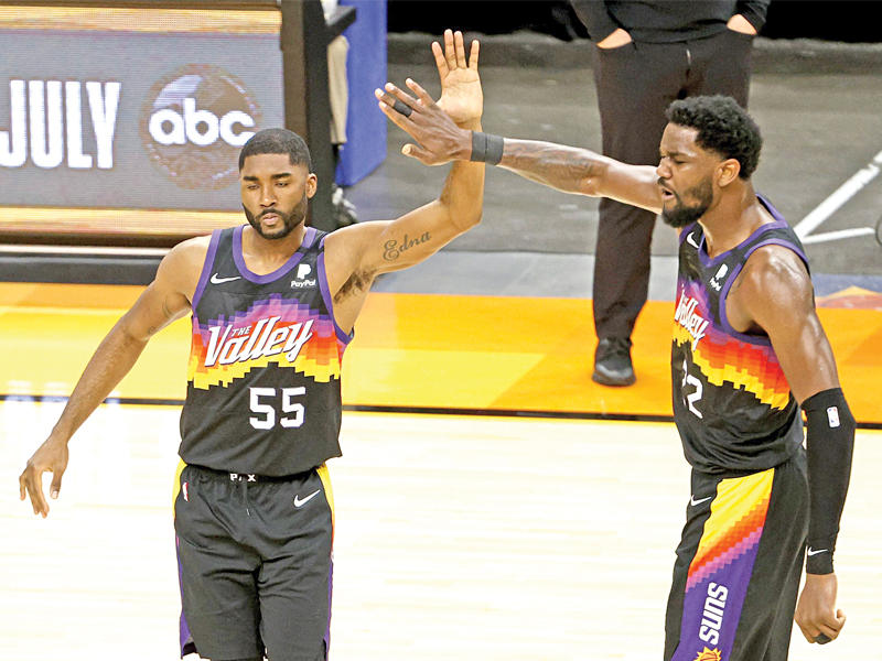 مايتون ومور نجما صنز