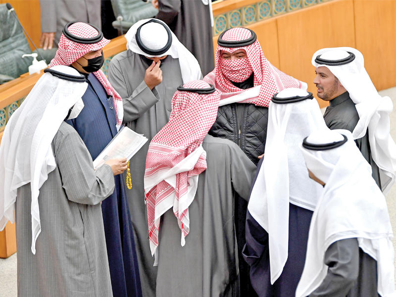 وزير الداخلية في جلسة سابقة