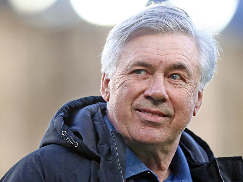 مدرب ريال مدريد الإيطالي كارلو أنشيلوتي