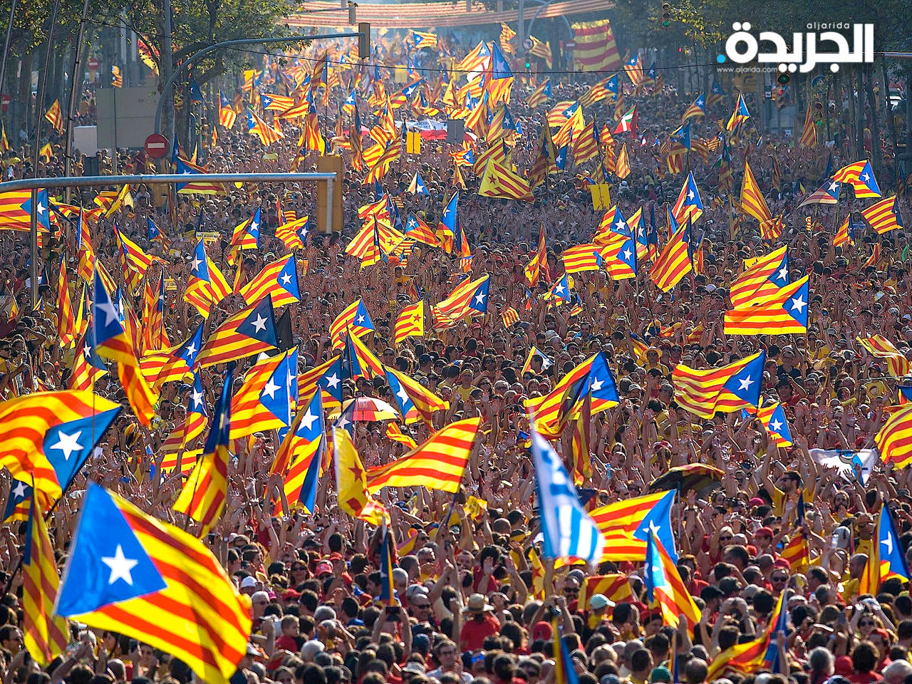 كاتالونيين يسعون إلى الانفصال والاستقلال عن مدريد
