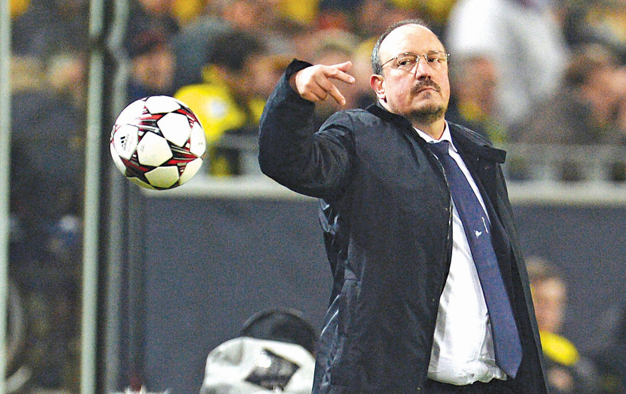 إيفرتون يتعاقد مع بنيتز مدرب ليفربول السابق