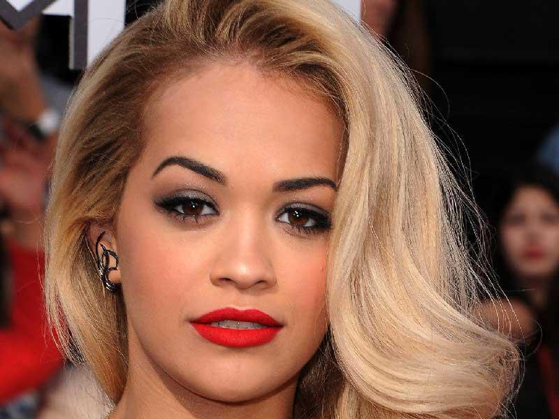 المغنية ريتا أورا