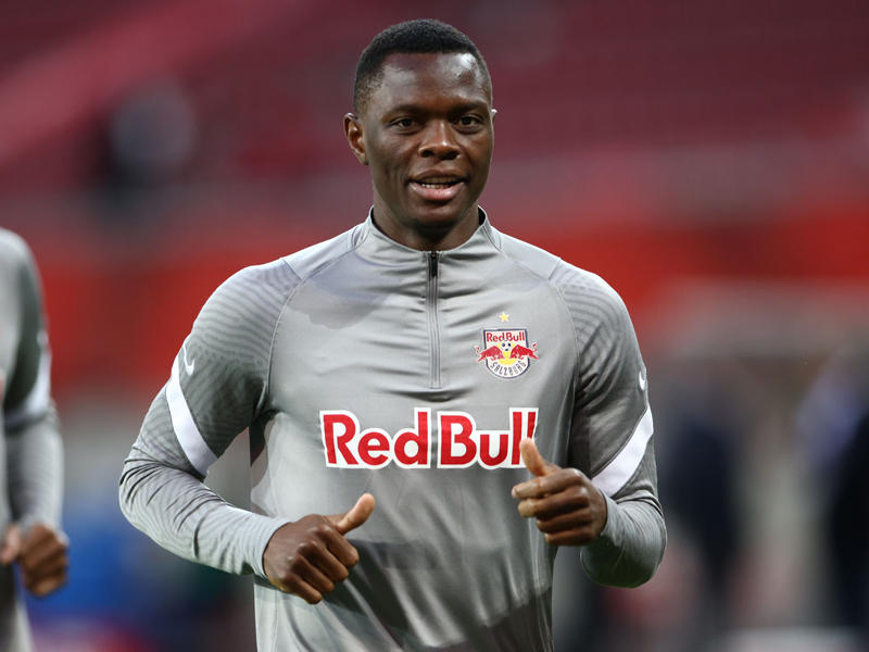 المهاجم باتسون داكا