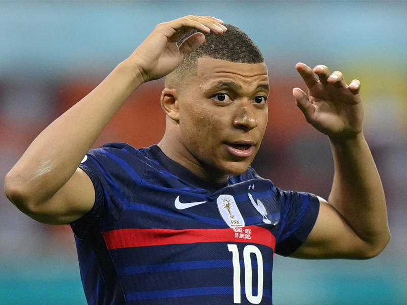 مهاجم باريس سان جرمان، كيليان مبابي