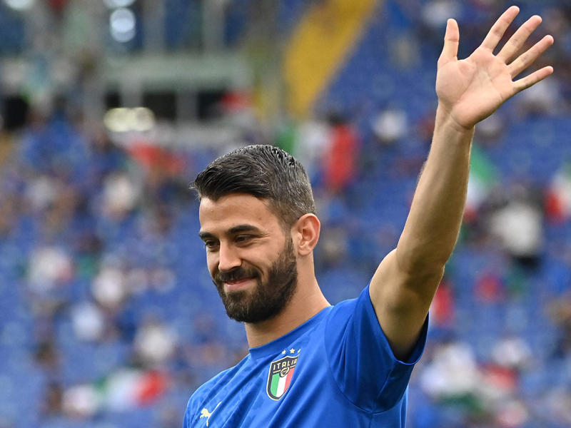  ظهير أيسر منتخب إيطاليا لكرة القدم، ليوناردو سبيناتسولا