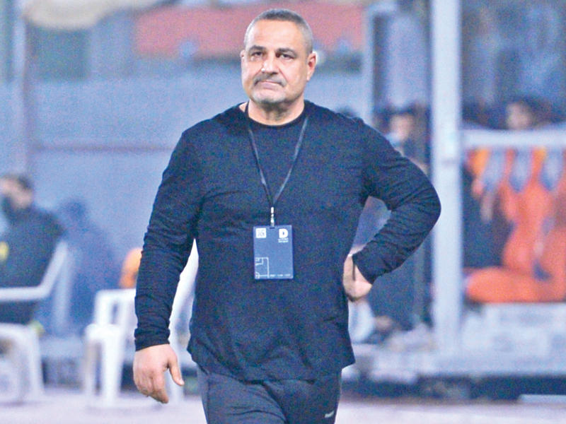 مدرب الفريق الأول لكرة القدم بالنادي، أحمد حيدر