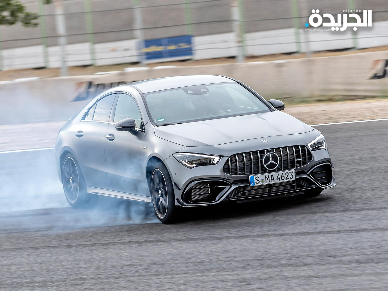 سيارة مرسيدس