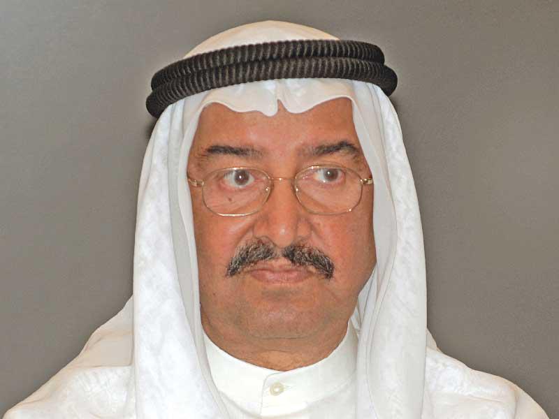 رئيس الفرقة الفخري الكاتب عبدالعزيز السريع