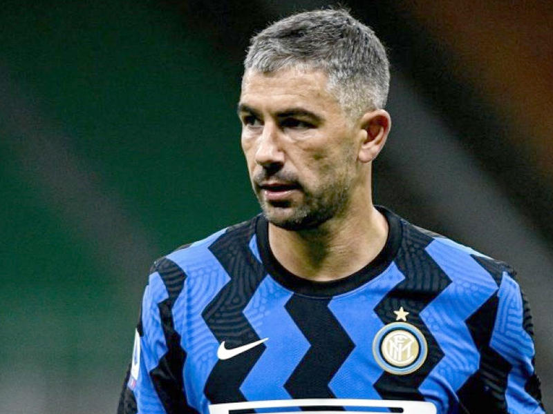  الصربي ألكسندر كولاروف