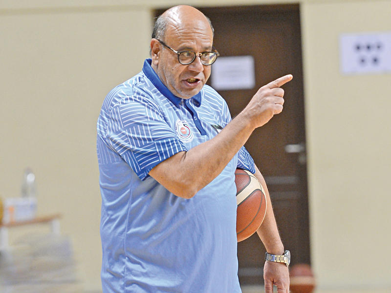 المدرب عادل التلاتلي