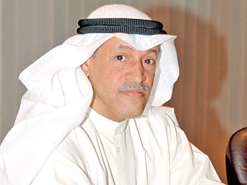  رئيس تحرير المجلة، نائب رئيس مجلس إدارة جمعية الهلال الأحمر، أنور الحساوي