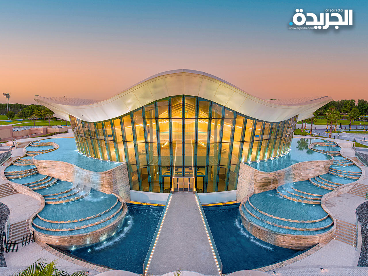 دبي تفتتح أعمق مسبح للغطس في العالم