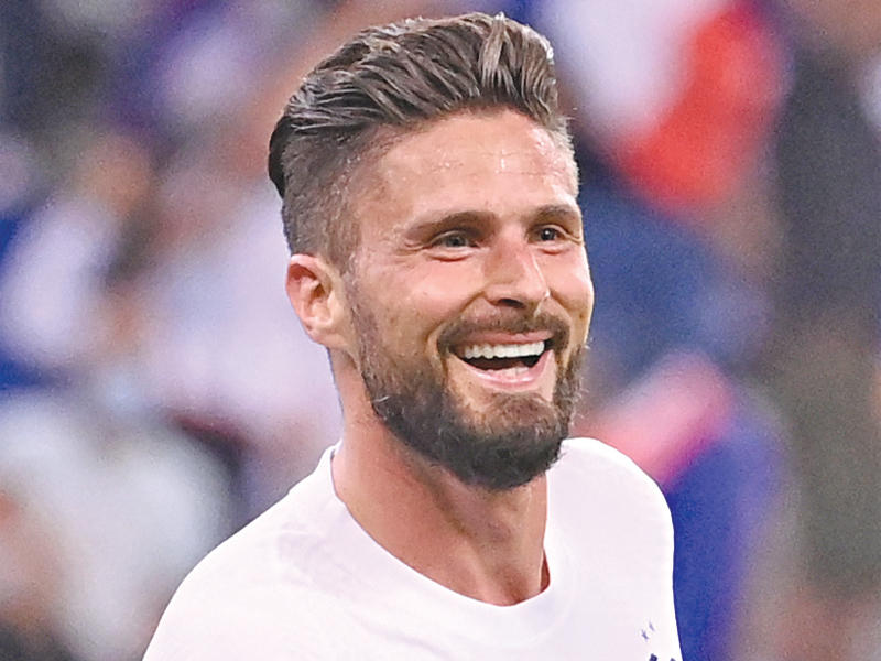 مهاجم منتخب فرنسا ونادي تشلسي الإنكليزي لكرة القدم أوليفييه جيرو