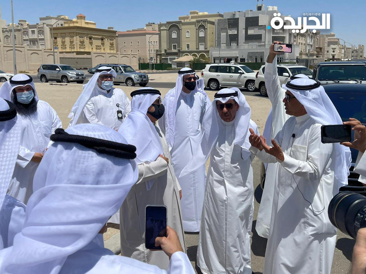 الشايع يلتقي أهالي مدينة جابر الأحمد