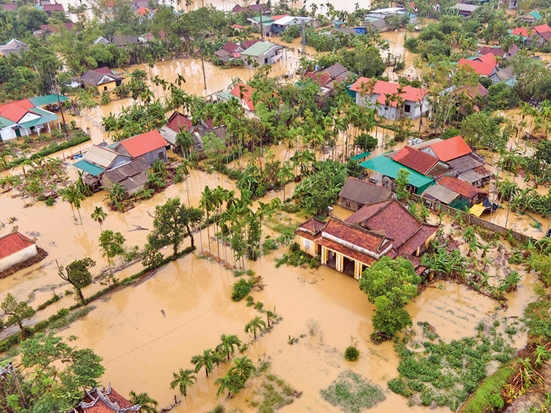 جانب من الفيضانات