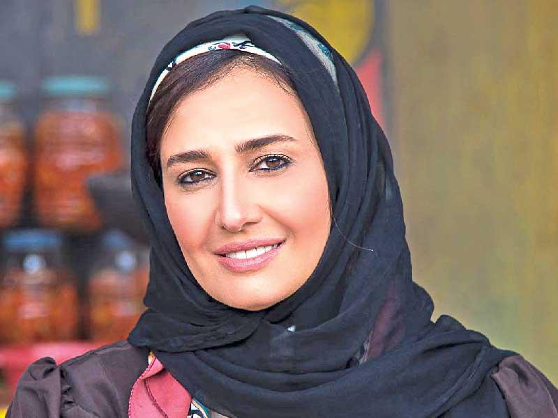 الفنانة حلا شيحة