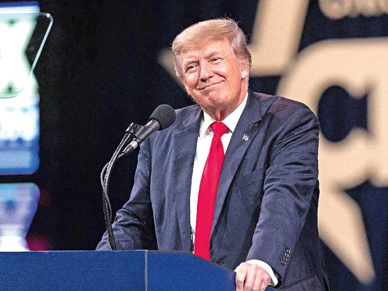 الرئيس السابق دونالد ترامب