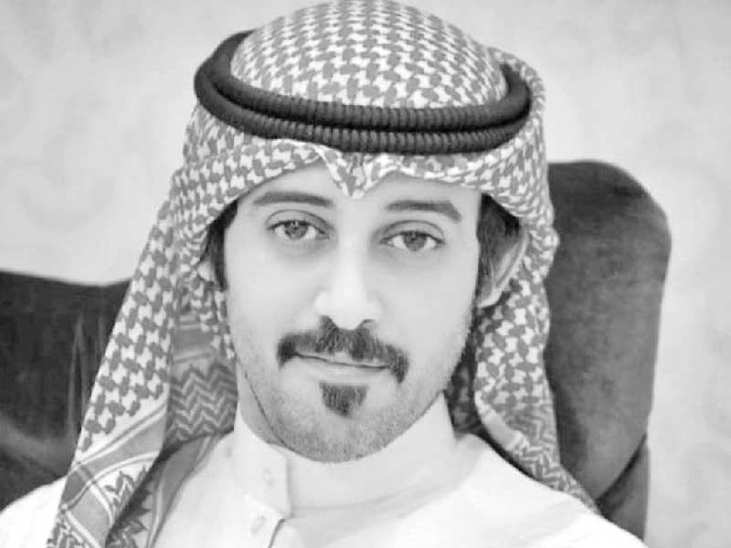 الروائي أحمد الزمام