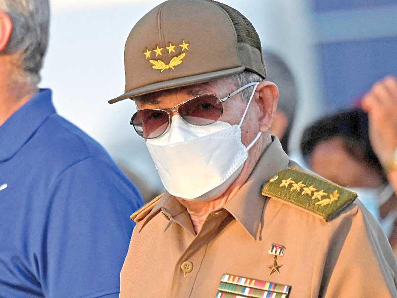 الرئيس الكوبي ميغيل دياز كانيل