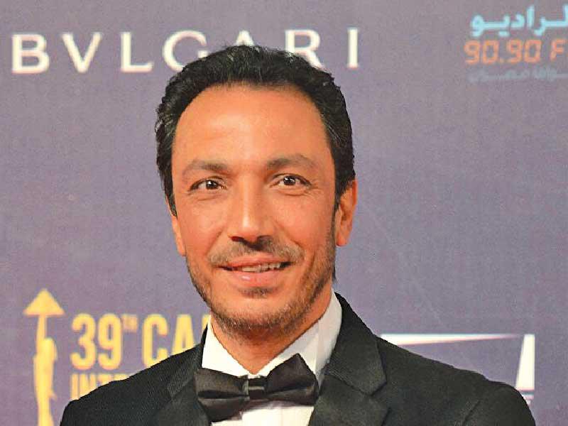 الفنان طارق لطفي