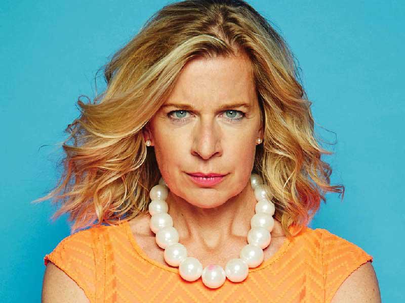 الإعلامية البريطانية كاتي هوبكنز