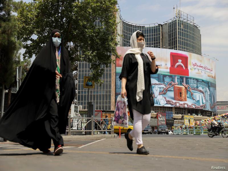 إيران تسجل حصيلة قياسية للإصابات اليومية بـ «كورونا»