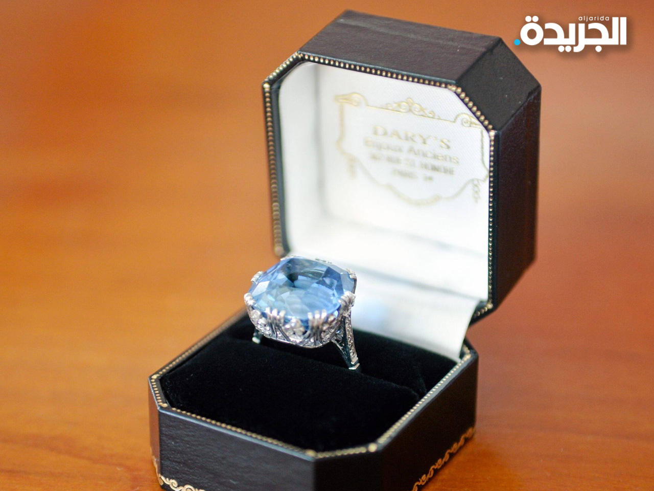 حجرة ياقوت أزرق من الكشمير تباع بمليوني يورو