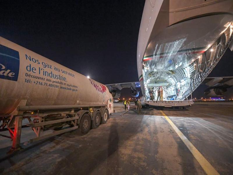 وصول ثالث طائرة مساعدات كويتية إلى تونس لدعم جهودها في مكافحة كورونا