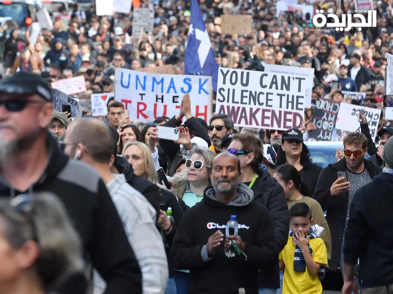 الأستراليون قد يواجهون عزلاً عاماً أطولاً