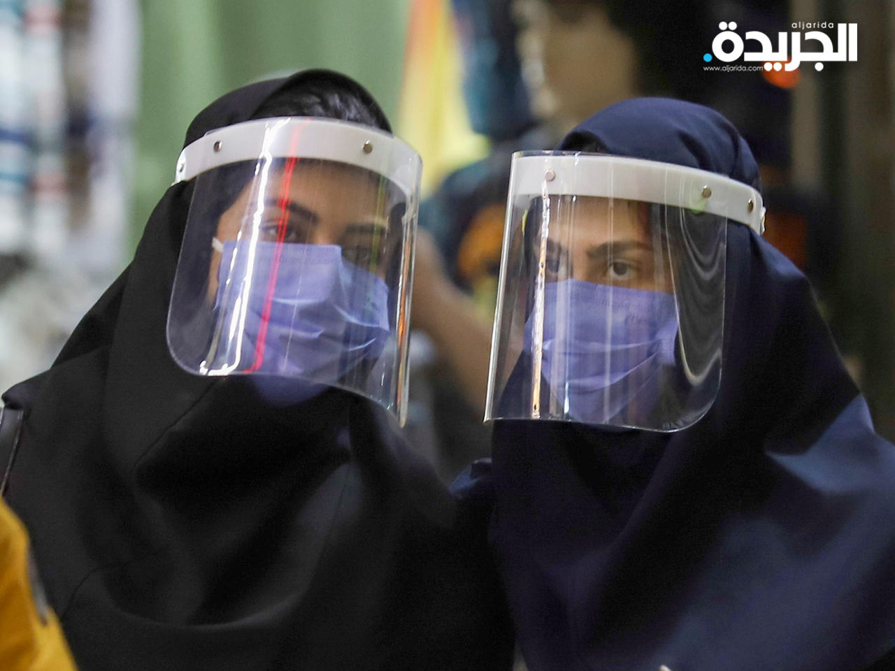 إصابات «كورونا» اليومية في إيران تتخطى عتبة 30 ألفاً