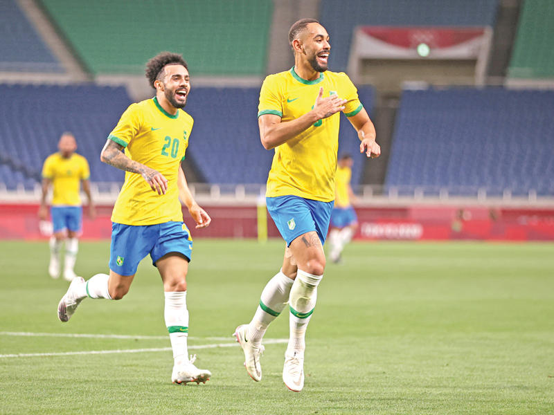 فرحة لاعبي المنتخب البرازيلي بالهدف