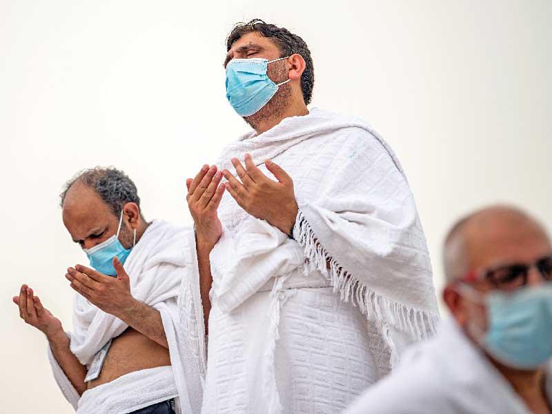 السعودية تستقبل المعتمرين