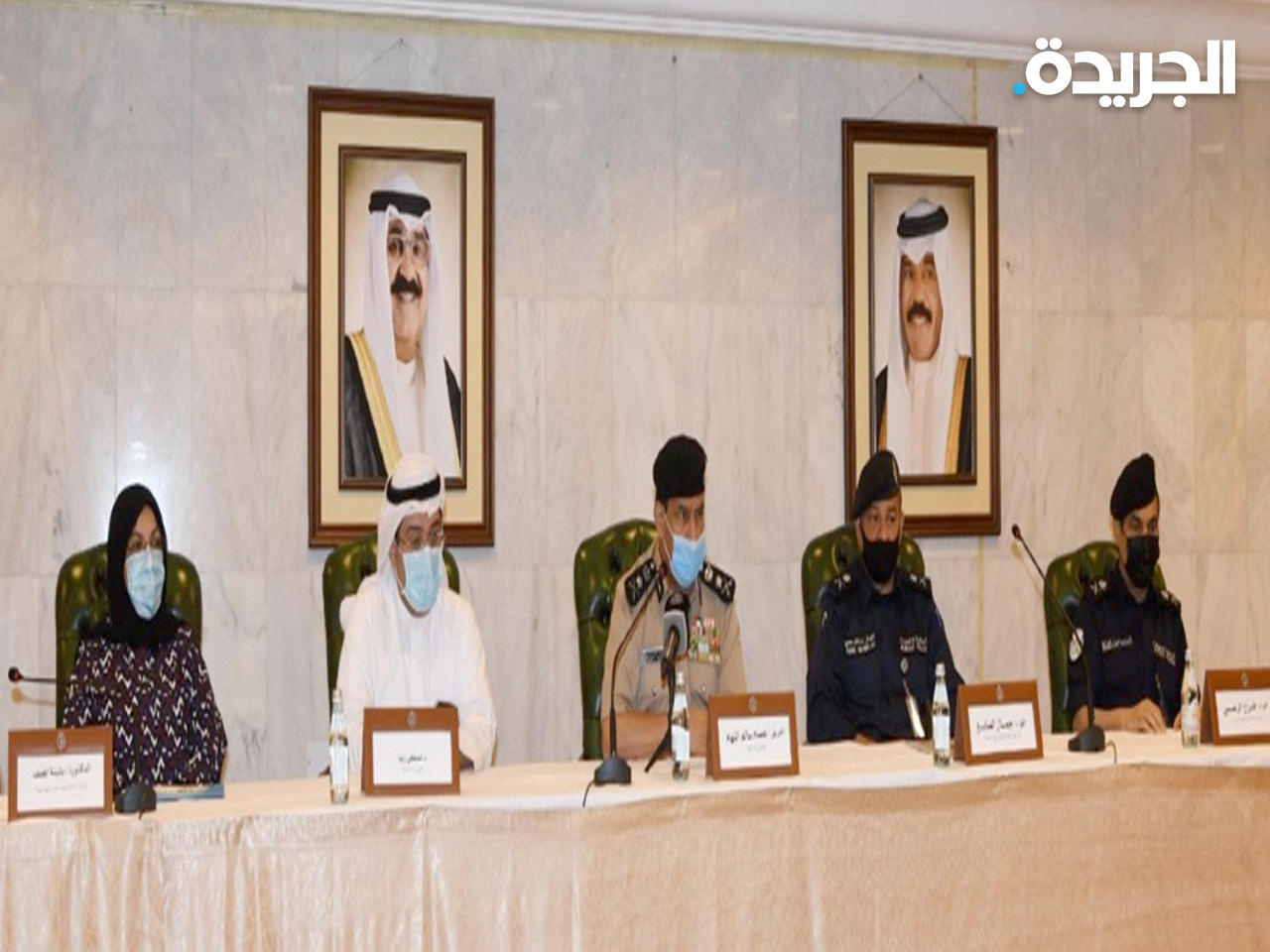 وكيل وزارة الداخلية الفريق عصام النهام خلال اجتماعه مع أصحاب الحسينيات أمس