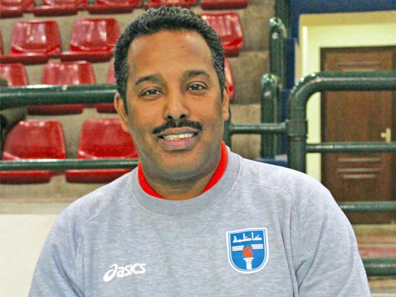  مدير لعبة الكرة الطائرة بنادي كاظمة خالد البحوه