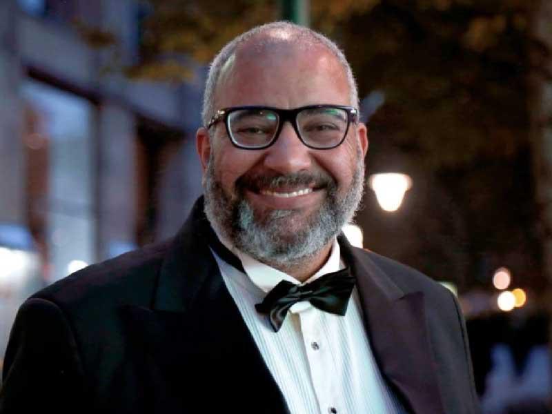 الممثل بيومي فؤاد