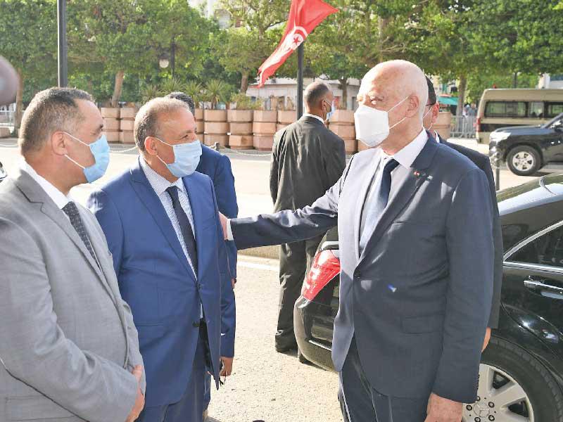 الرئيس التونسي قيس سعيّد يزور مقر وزارة الداخلية أمس الأول (الرئاسة)