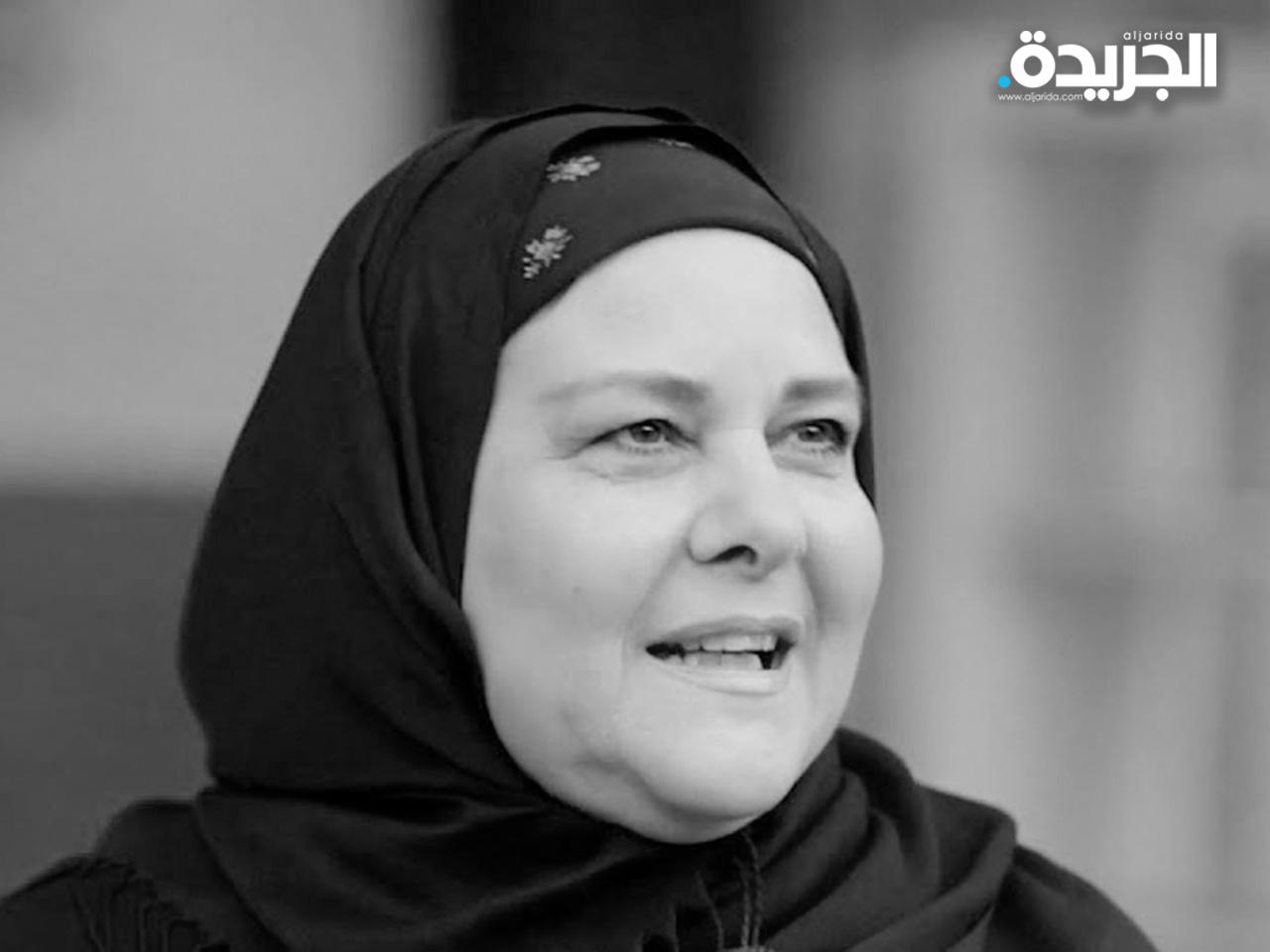  الفنانة المصرية دلال عبدالعزيز