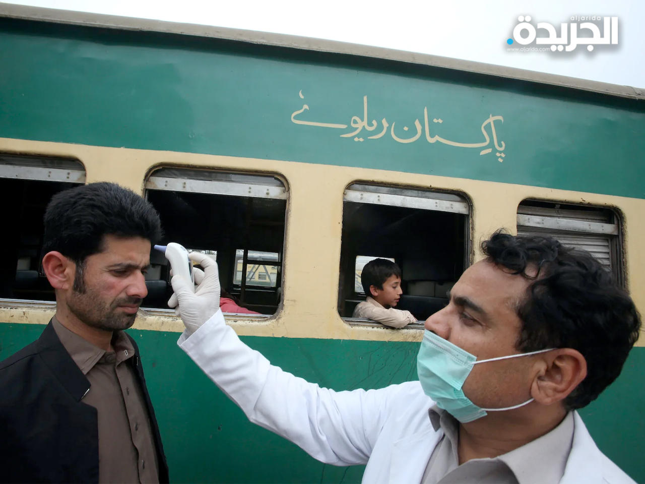 باكستان تحظر السفر بالقطار لغير المطعمين بداية من أكتوبر