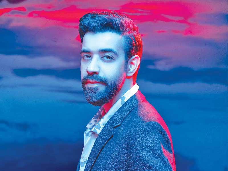 المطرب عبدالعزيز لويس