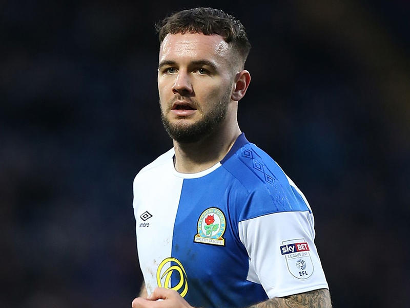 مهاجم بلاكبيرن آدم ارمسترونغ 