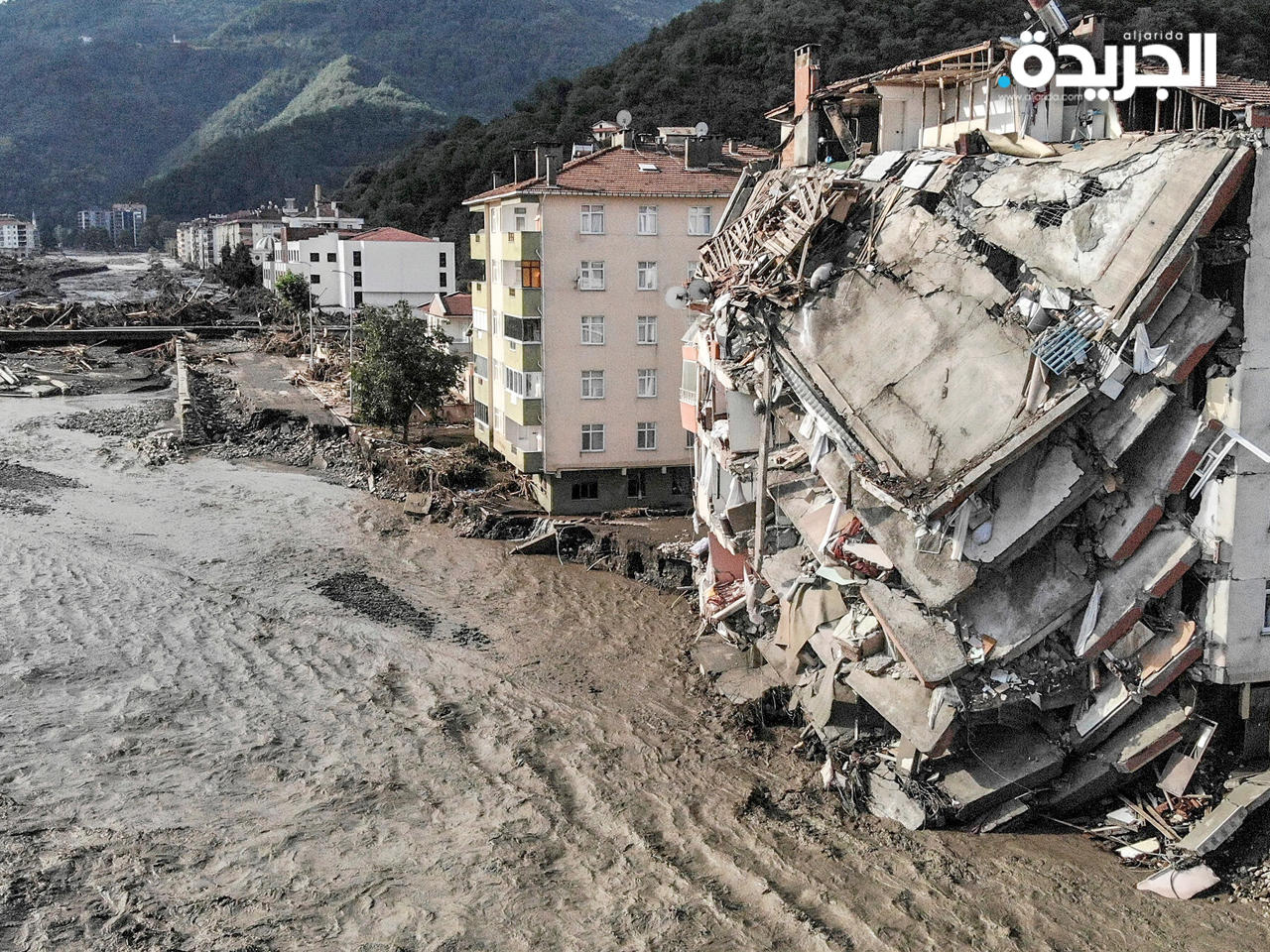 ارتفاع حصيلة ضحايا فيضانات تركيا