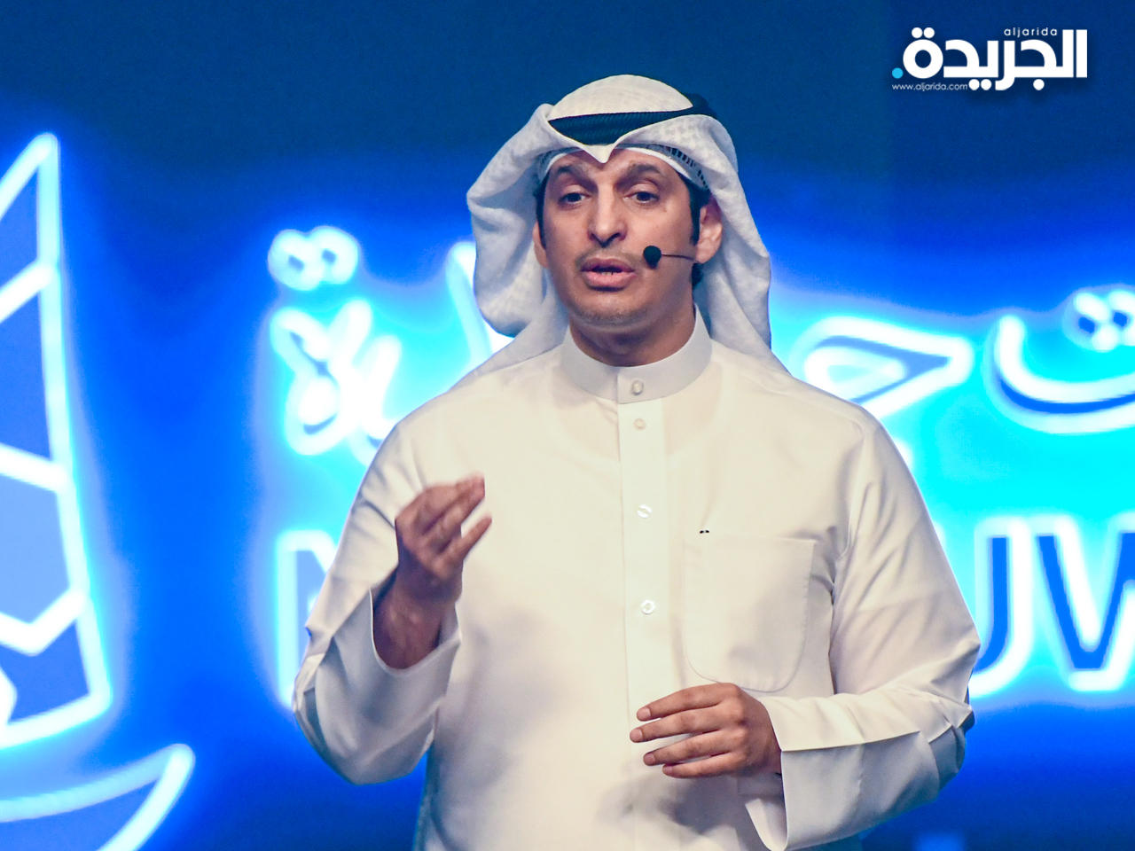 وزير الإعلام والثقافة ووزير الدولة لشؤون الشباب عبدالرحمن المطيري