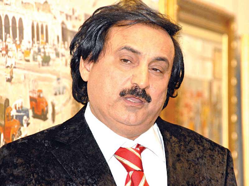 الفنان عبدالعزيز آرتي