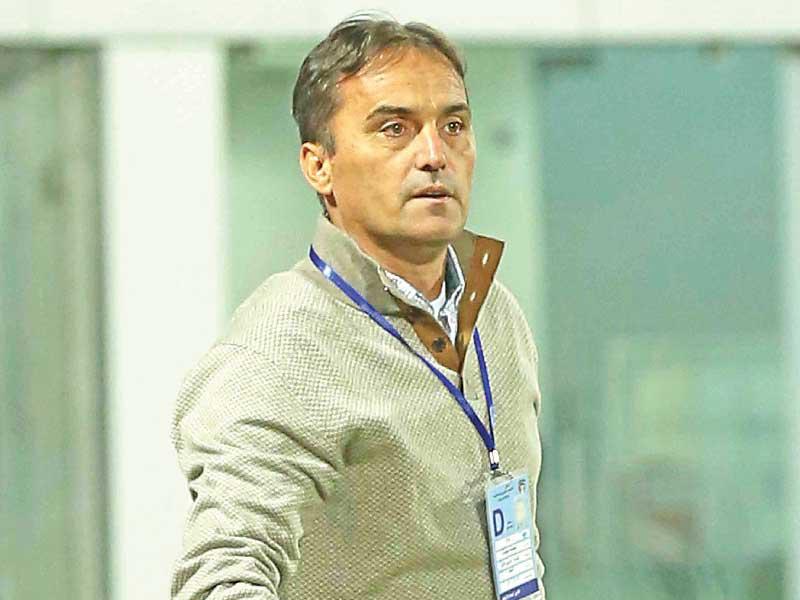 مدرب نادي الشباب السابق الصربي بوريس نيشا