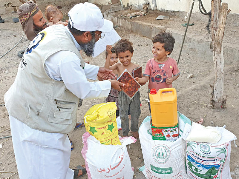 جانب من الإغاثة العاجلة لأطفال اليمن