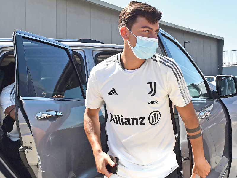 الأرجنتيني باولو ديبالا 