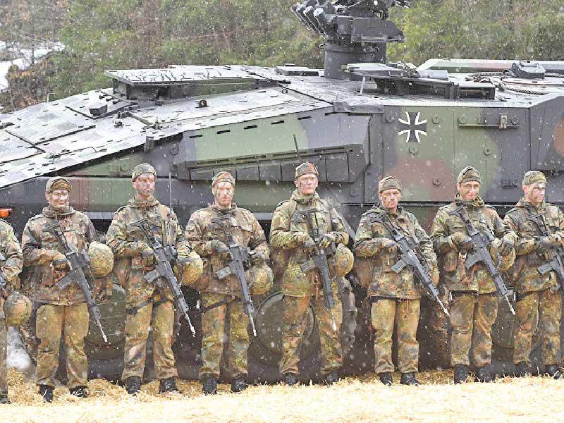 ألمانيا تقيّم مهامها العسكرية بالخارج