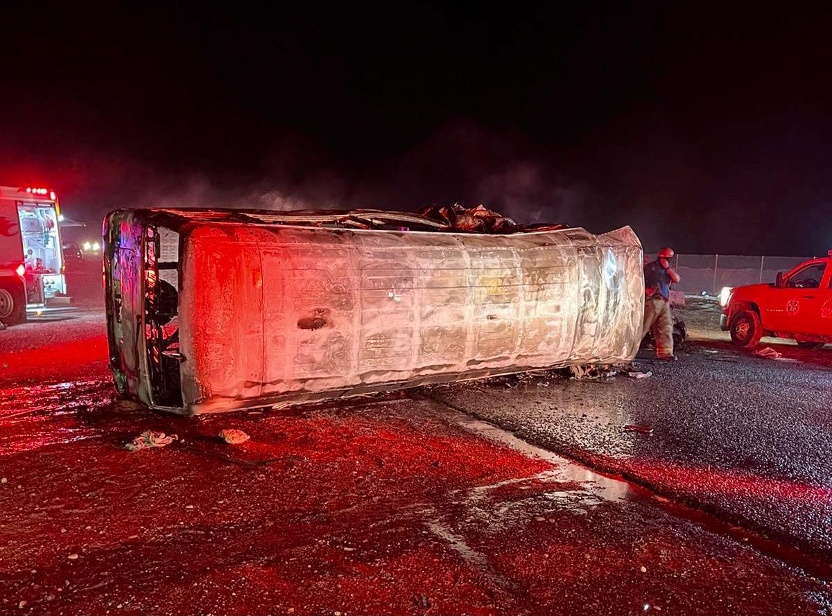 جانب من الحادث على طريق اللياح